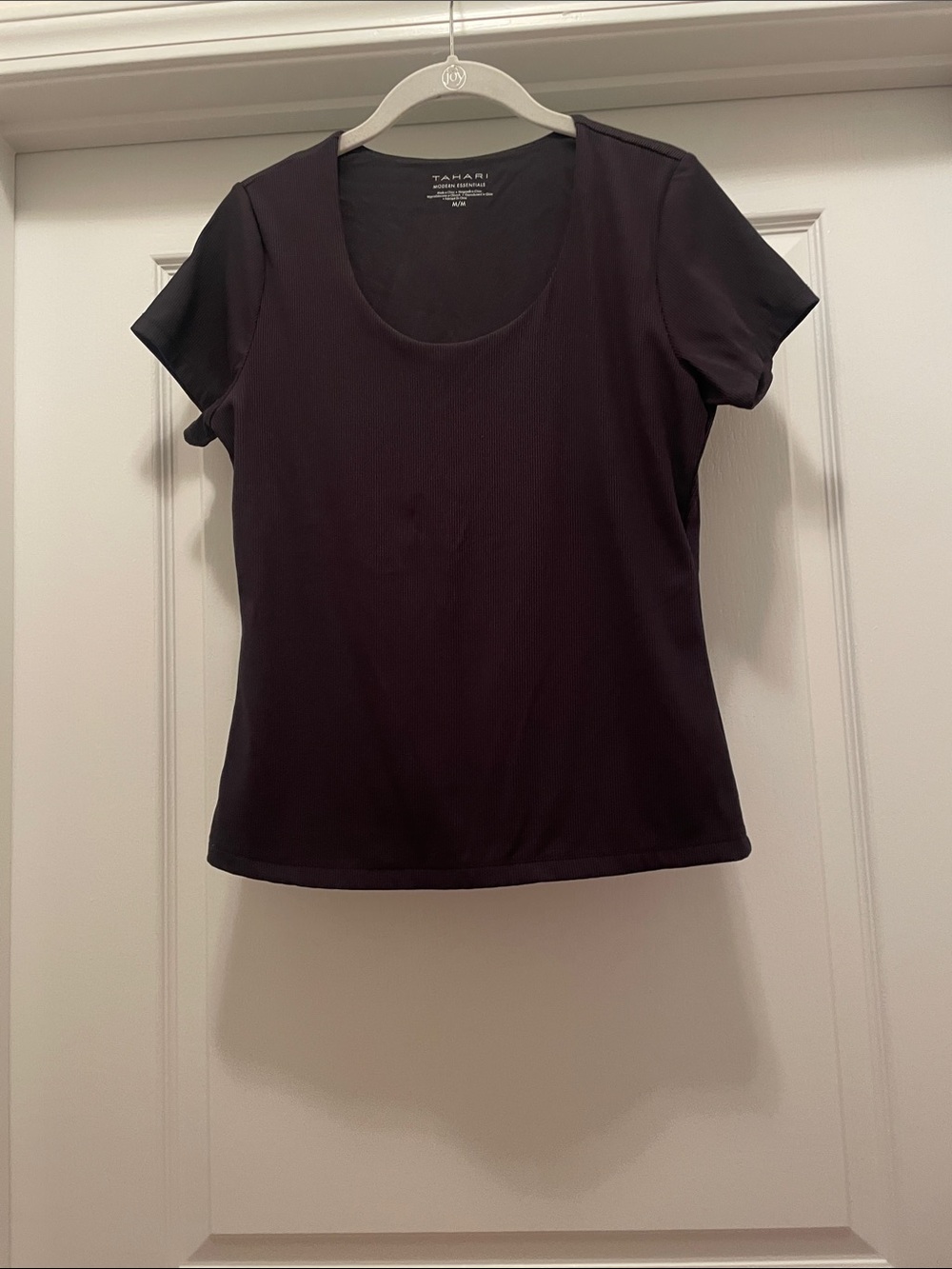 Tahari Short Sleeve Scoop Neck Tee in Black